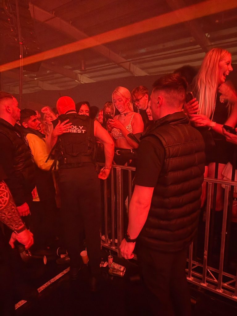 734348f0-d8fe-49c6-a1a6-ab4c0374db1a